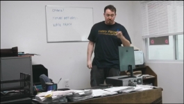 Tires - Season 01 Episode 03